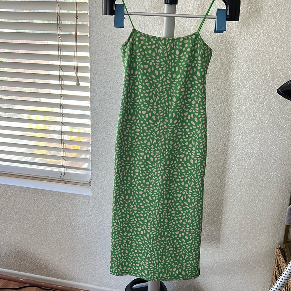 Zara Fitted midi dress